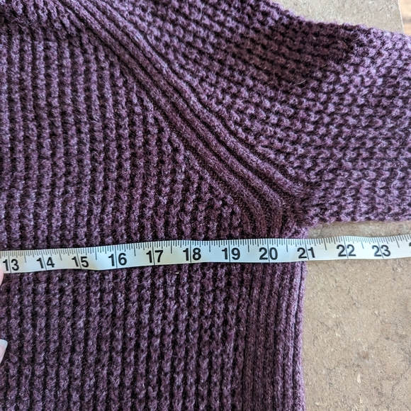 🌻2 for $20 | Wind River Knit Turtle Neck Sweater - Picture 5 of 7